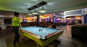 Eighty8 Backpackers Hostel