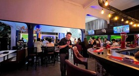 Eighty8 Backpackers Hostel