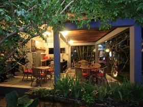 Frangipani Villas 60s