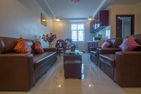 Good Luck Day Hotel
