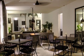 H Hotel Cambodia