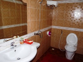 Hi Land Hotel