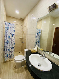 Icon Hotel