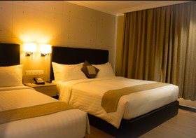 Caravan Hotel by EHM