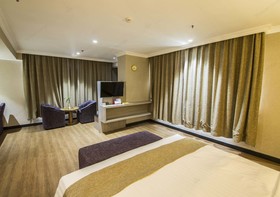 Caravan Hotel by EHM