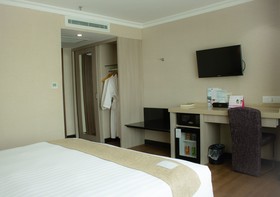 Caravan Hotel by EHM