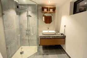 Le Botum Hotel