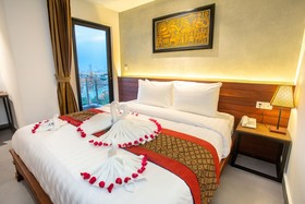 Le Botum Hotel