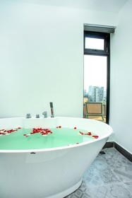 Le Botum Hotel