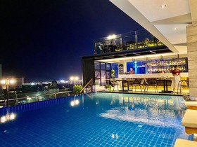 Le Botum Hotel