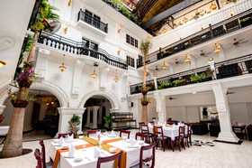 Le Grand Palais Boutique Hotel