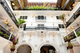 Le Grand Palais Boutique Hotel