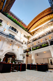 Le Grand Palais Boutique Hotel