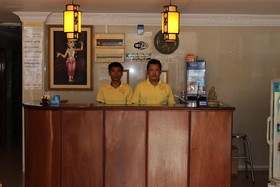Lucky 2 Guesthouse