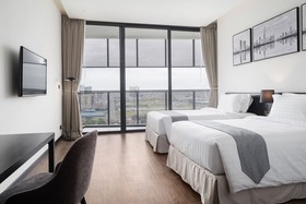 Luxcity Hotel & Apartment