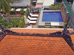 Number 9 Hotel
