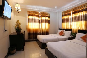 Number 9 Hotel
