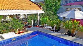 Number 9 Hotel