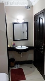 Number 9 Hotel
