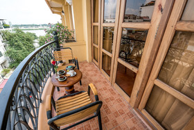 Ohana Phnom Penh Palace Hotel