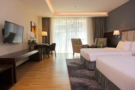 Olympia City Hotel By Dara