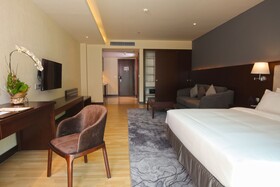 Olympia City Hotel By Dara