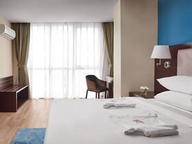 Olympia City Hotel By Dara