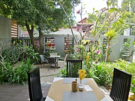 Best May Hotel