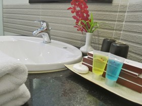 Best May Hotel