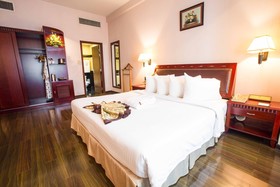 Phnom Penh Hotel