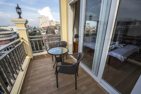 Phnom Penh Le Vincent Hotel