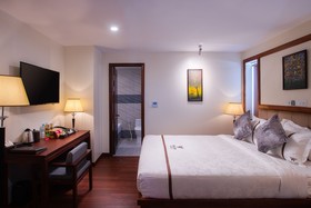 Poulo Wai Hotel