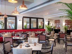 Raffles Le Royal