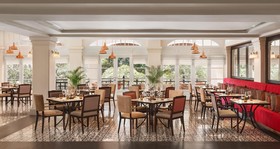 Raffles Le Royal