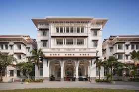 Raffles Le Royal