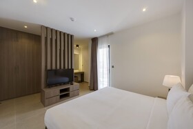 Residence 105 Hotel & Apartments