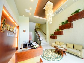 Herman International Hotel