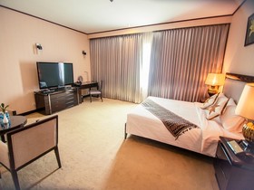 Herman International Hotel