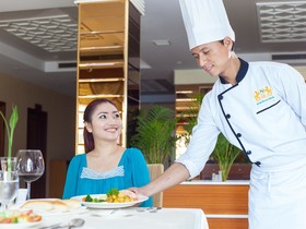Herman International Hotel