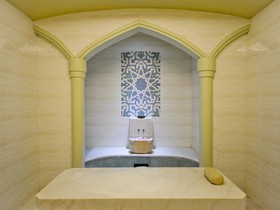 Herman International Hotel