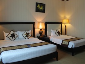 Herman International Hotel