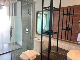 Royal Palace Suites Hotel by Caerus