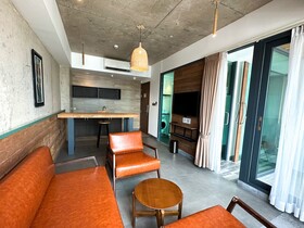 Royal Palace Suites Hotel by Caerus