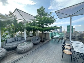 Royal Palace Suites Hotel by Caerus