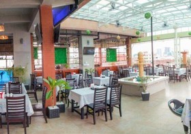 Seventh Heaven Hotel & High Bar