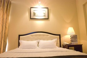 Silver Mounts Hotel