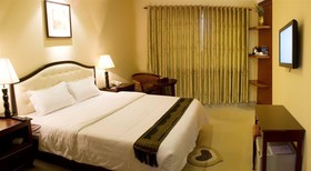 Silver Mounts Hotel