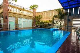 Star King Hotel & Apartment