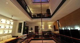 The Governor's House Colonial Hotel