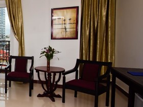 Town View Hotel Khan 7 Makara